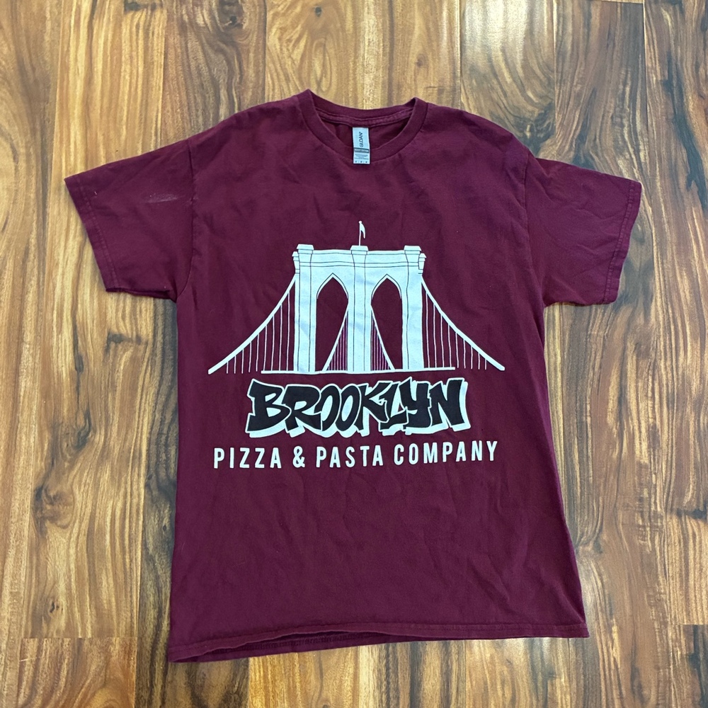 Brooklyn Pizza & Pasta Co. Graphic T-Shirt‎ Maroon - Men’s Medium